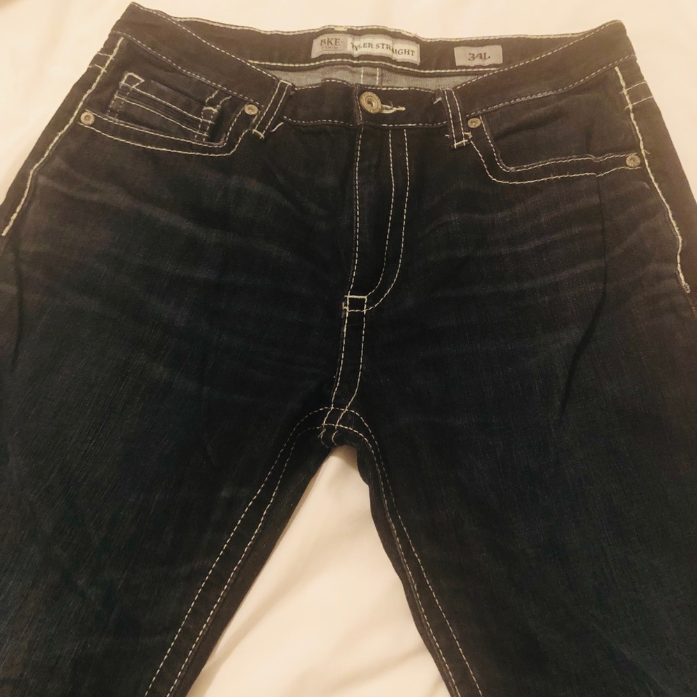 Men’s BKE jeans in great condition.
